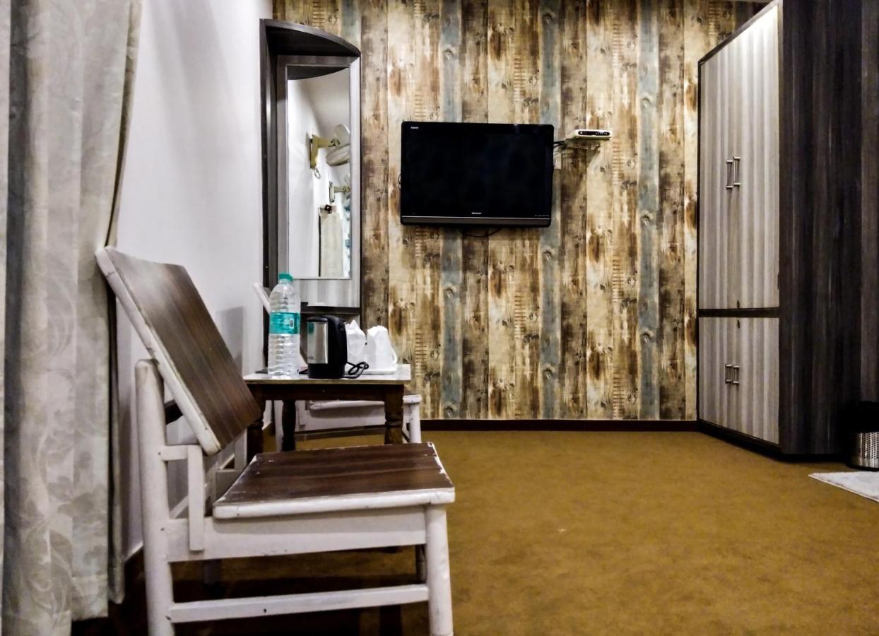 Ajay Guest House Варанаси Экстерьер фото