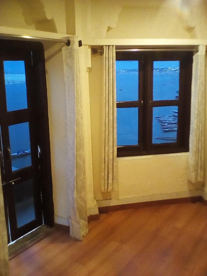 Ajay Guest House Варанаси Экстерьер фото