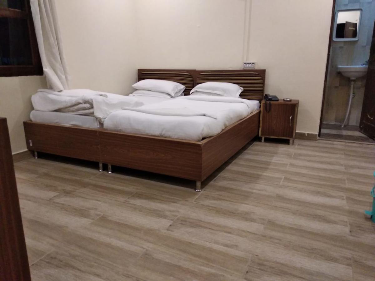 Ajay Guest House Варанаси Экстерьер фото