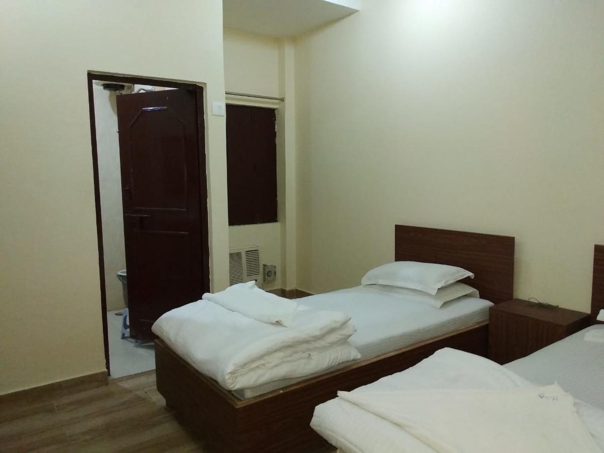 Ajay Guest House Варанаси Экстерьер фото