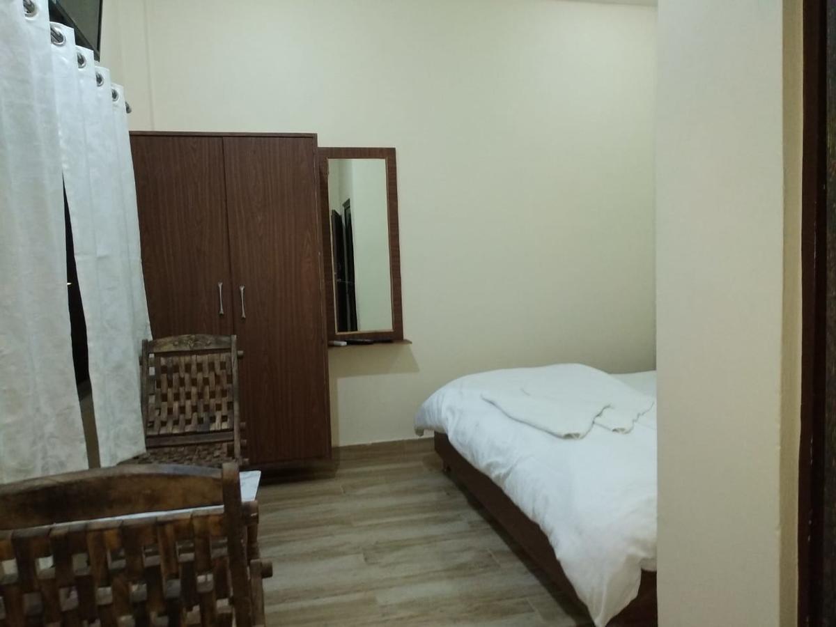 Ajay Guest House Варанаси Экстерьер фото