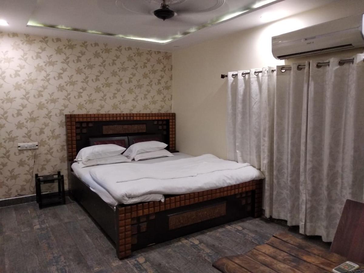 Ajay Guest House Варанаси Экстерьер фото