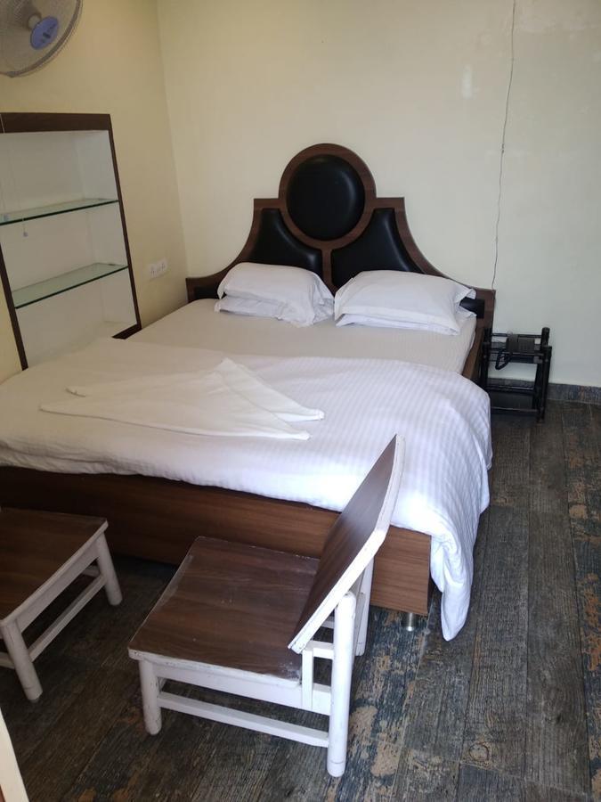 Ajay Guest House Варанаси Экстерьер фото